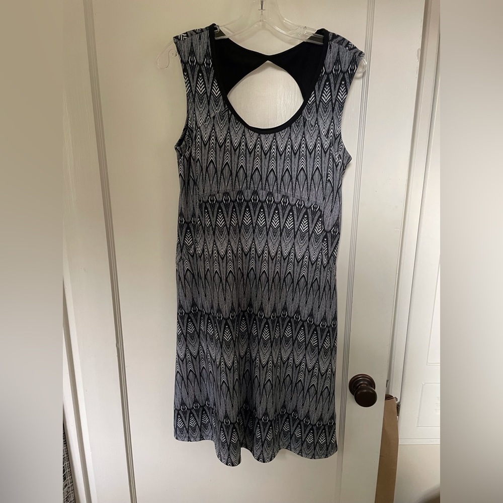 Women’s Prana active sundress. Soft and sturdy. Gently worn.size M